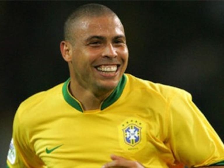 Críticas de Ronaldo a organización son &quot;un gol en contra&quot;: ministro Deportes Brasil