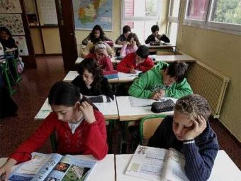 Revela Enlace nivel insuficiente en primaria y secundaria