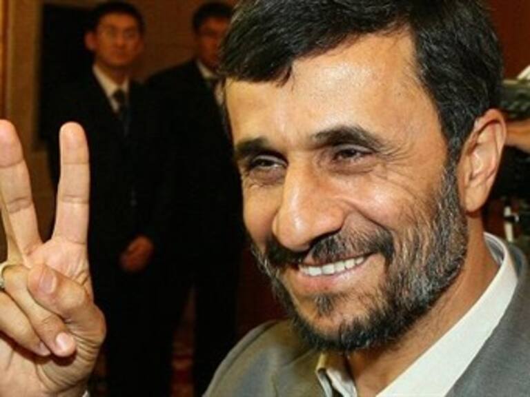 Ahmadinejad, dispuesto a negociar