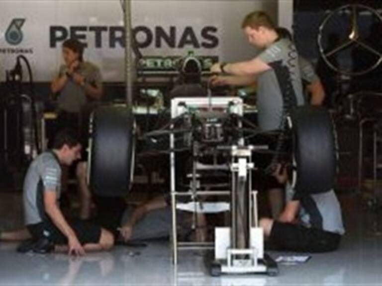 Domina Hamilton la primera sesión de libres