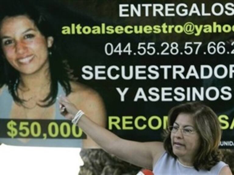 Autoriza EU extradición de plagiaria de Hugo Wallace