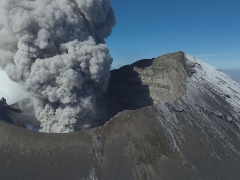 Dron de la Marina revela cómo se ve el cráter del Popocatépetl en Fase 3