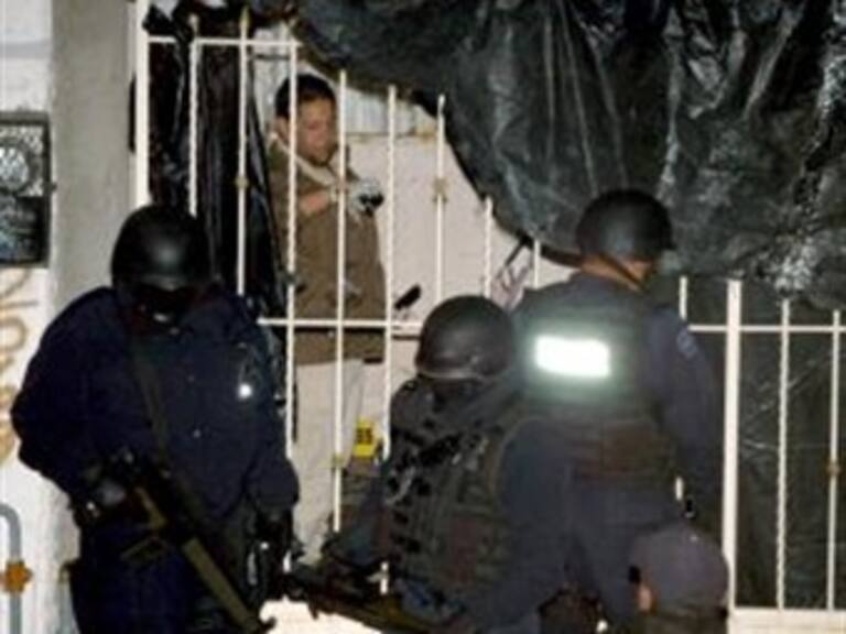 Irrupción de grupo armado en fiesta deja ocho muertos en Tepic