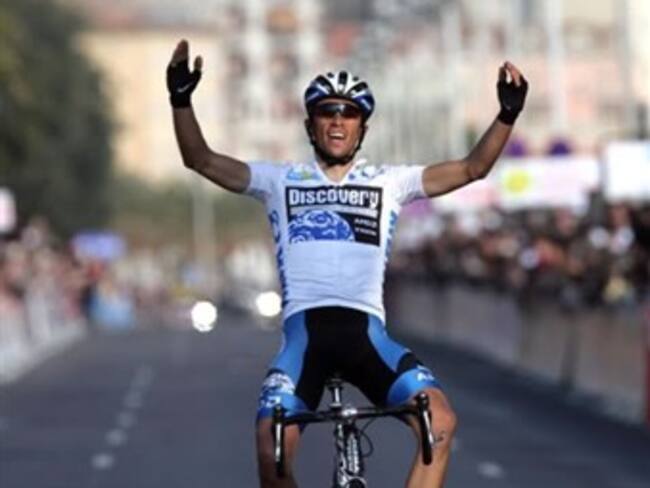 Gana Contador decimoquinta etapa y asume liderato del Tour