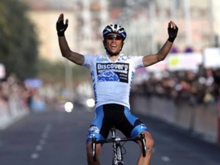 Gana Contador decimoquinta etapa y asume liderato del Tour