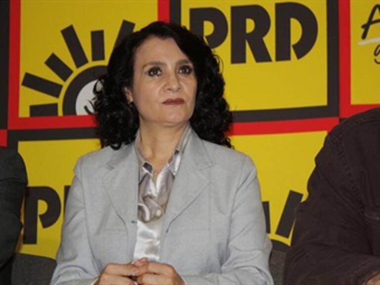 Pide Encinas cerrar filas en torno a Padierna