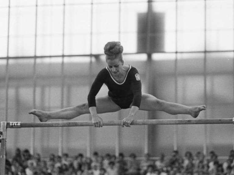 Fallece gimnasta checa que brilló en los Juegos Olímpicos de México 1968