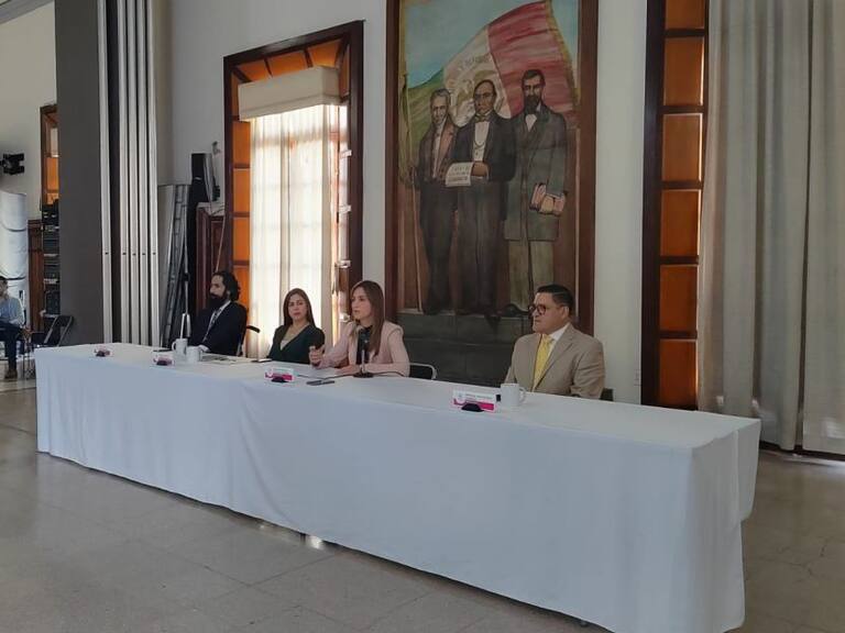 Dan pulso de vida a trabajadora de Gdl