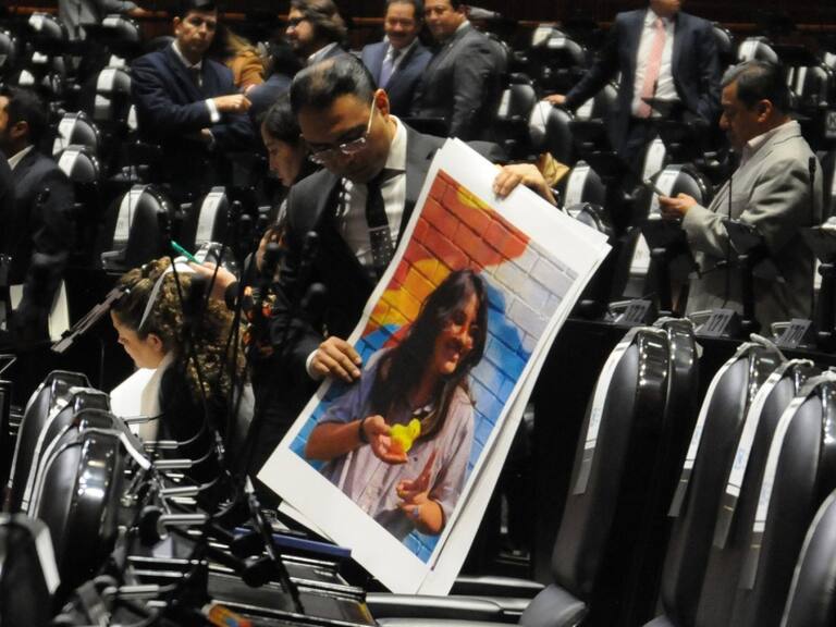 Choque de trenes en Línea 3 del Metro confronta a diputados y senadores