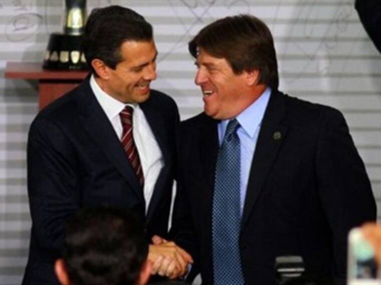 Aplaude EPN a la Federación Mexicana de Futbol por ratificar a Miguel Herrera como DT del TRI