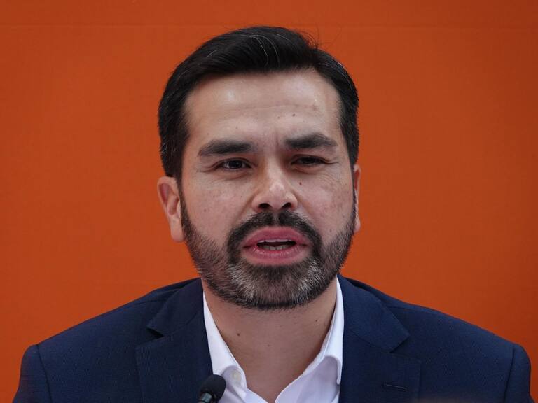 CIUDAD DE MÉXICO, 19ENERO2024.- El diputado Jorge Álvarez Máynez se registro como precandidato a la presidencia por el partido Movimiento Ciudadano, realizado en la cede de este partido.
FOTO: GRACIELA LÓPEZ /CUARTOSCURO.COM