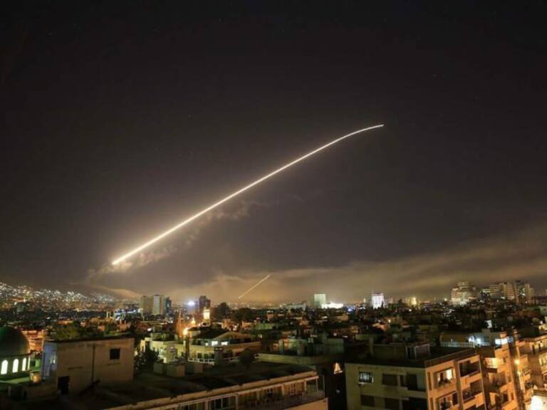 Videos del ataque en Siria ordenado por Estados Unidos, Francia y Reino Unido