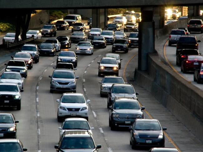 Hoy No Circula CDMX y Edomex: Autos que no circulan el 27 de abril 2023