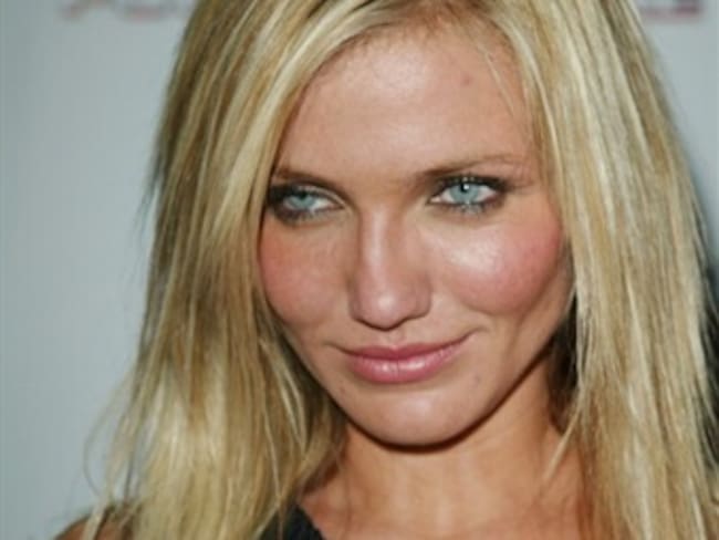 Cameron Diaz honrada con una estrella en el Paseo de Hollywood