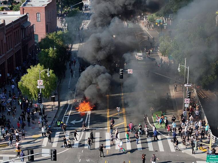 Redadas masivas contra migrantes en Los Ángeles en EU