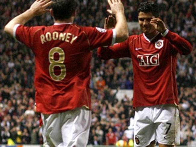 Empata Manchester United y deja a la deriva el subliderato