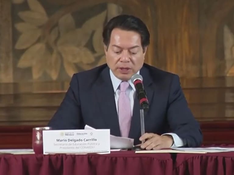 El secretario de Educación, Mario Delgado propuso revisar el Calendario Escolar al considerar que existe un periodo sin propósito pedagógico después de la entrega de calificaciones.