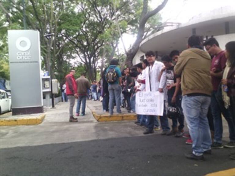 ​Toman politécnicos Canal Once