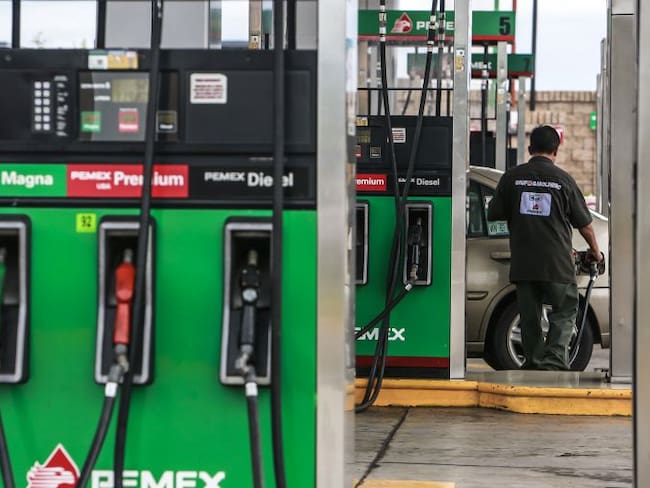 Precio de la gasolina será inestable a partir de enero