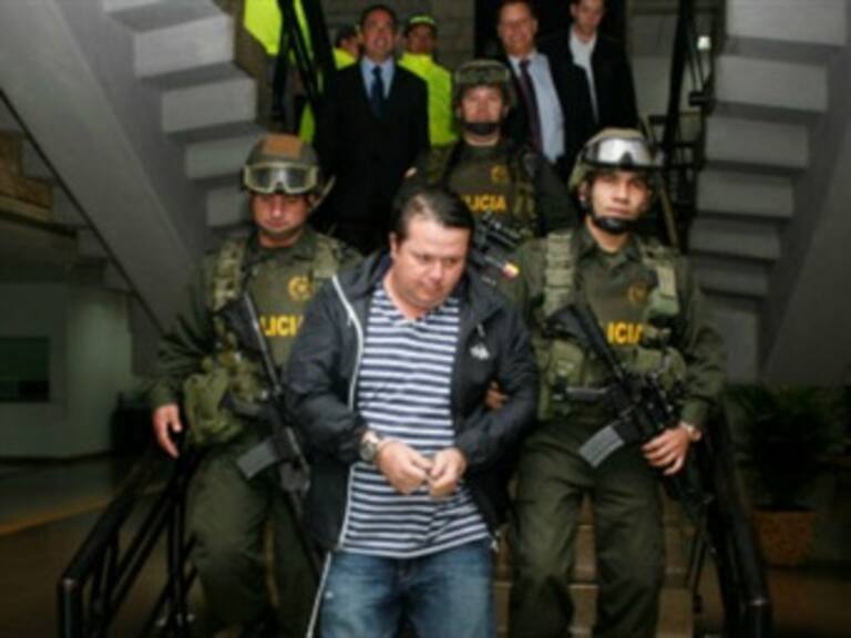 Frenan expulsión de presunto asesino de Cabral