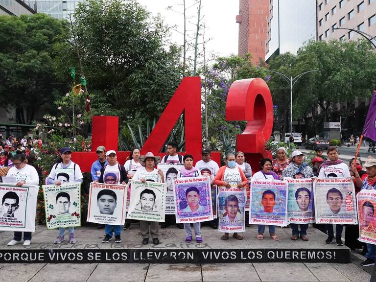 José Rodríguez Pérez, acusado de delincuencia organizada en el caso Ayotzinapa, abandonó la prisión del Campo Militar 1-A luego de cumplir con el pago de una fianza de 50 mil pesos
FOTO: GALO CAÑAS/CUARTOSCURO.COM