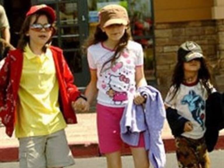 Obtiene madre de Jackson custodia de hijos del Rey del pop