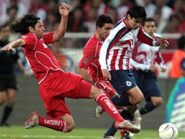 Aumenta de 150 pesos a 880 los precios de los boletos para el Chivas-Toluca