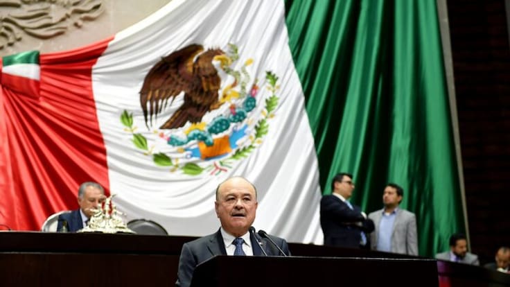 FGR detiene a ex gobernador de Baja California, Ernesto Ruffo, por huachicol fiscal