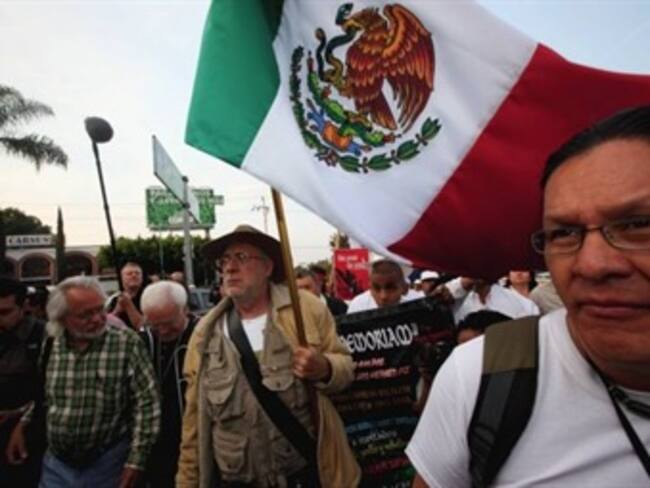Inicia reunión de legisladores y Movimiento Nacional por la Paz