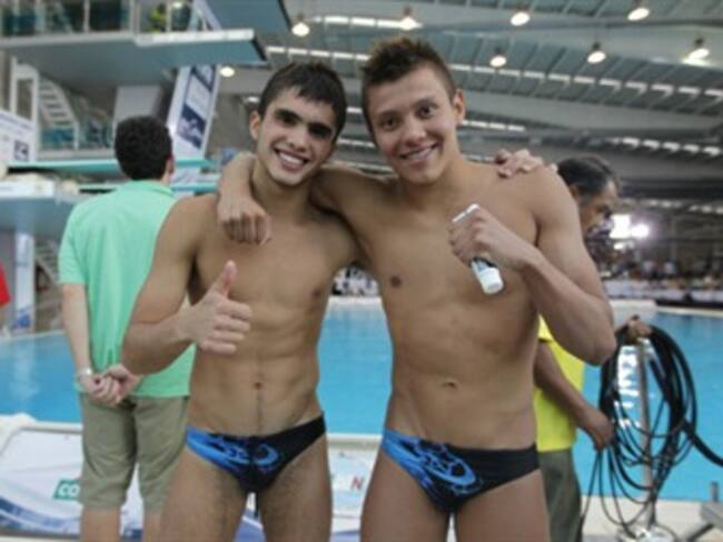 Avanzan Sánchez y García a semifinales en plataforma de 10 metros