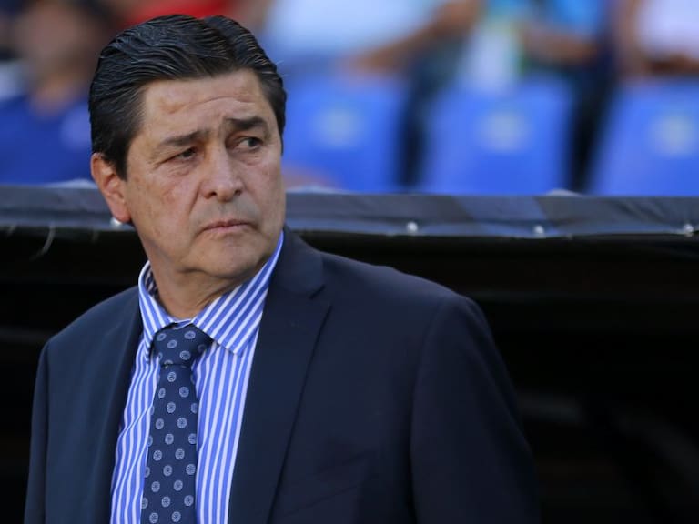 Luis Fernando Tena es el nuevo técnico de Chivas