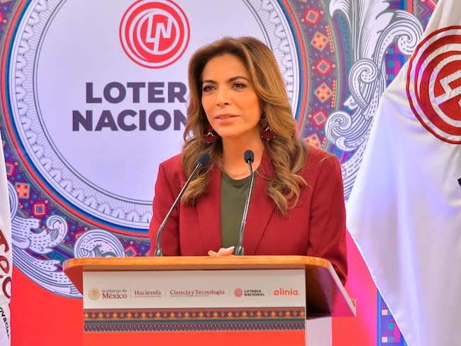 Lotería Nacional lanza billete conmemorativo del auto eléctrico mexicano Olinia