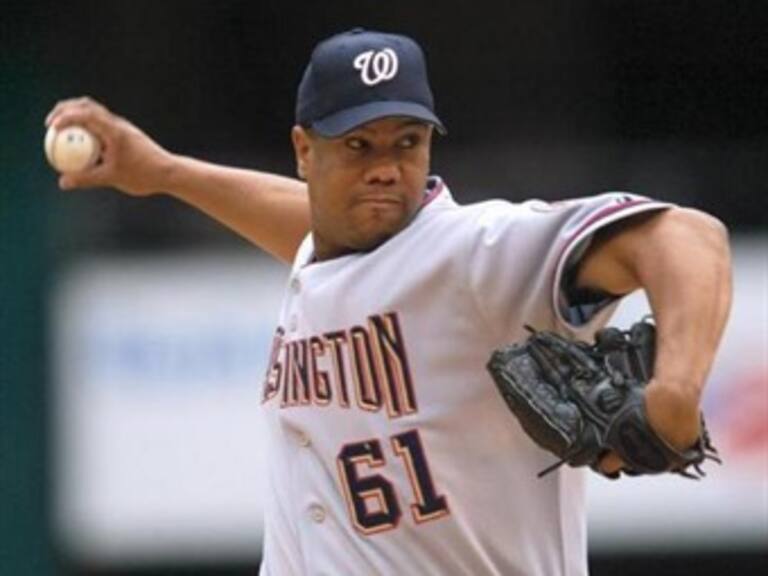 Investigan a pelotero Liván Hernández por posible lavado de dinero