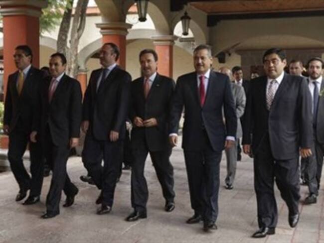 Llegan a acuerdos. Manlio Fabio Beltrones, Luis Villarreal, Silvano Aureoles, coordinadores parlamentario. 17/01/13