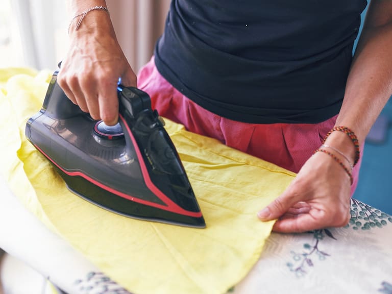 Mujeres en México dedican el doble de tiempo que los hombres al trabajo no remunerado: INEGI