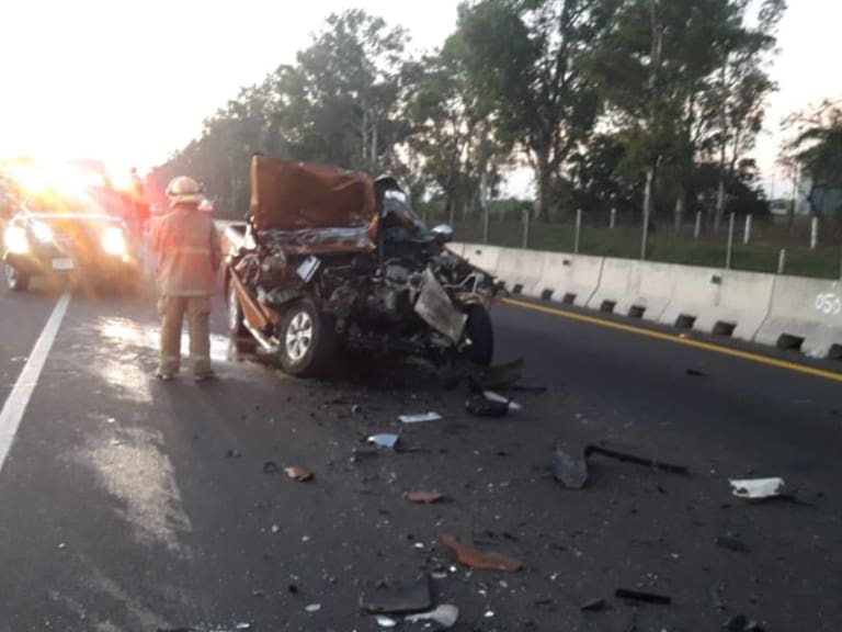 Fallecen dos personas en la autopista Guadalajara- Colima