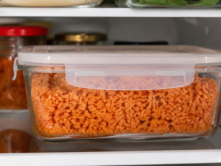 Cuánto dura realmente el arroz cocido en el refrigerador. IA