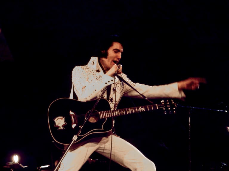 Elvis Presley. (Photo by Oscar Abolafia/TPLP/Getty Images)
