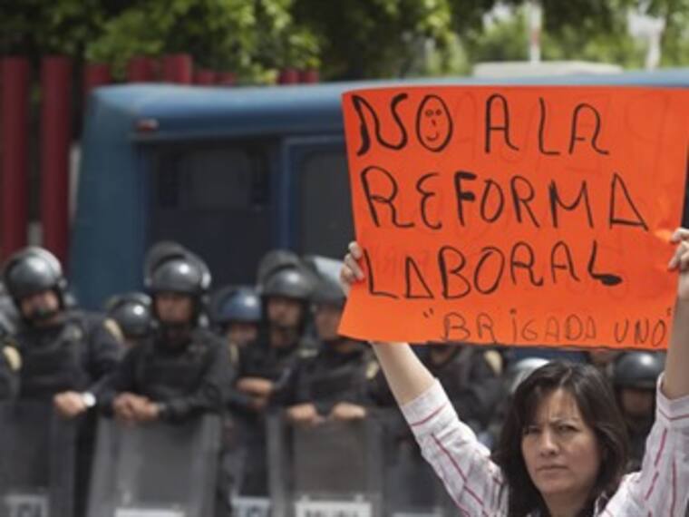 Reforma Laboral con peras y manzanas. Ingrid Tapia, abogada constitucionalista
