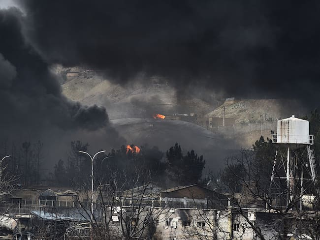 Conflicto en Medio Oriente presiona al petróleo y genera incertidumbre en mercados