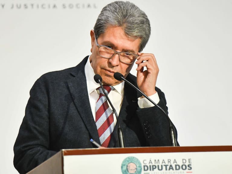 Caso agentes de la CIA: Monreal pide unidad nacional y rechaza juicio político a Maru Campos