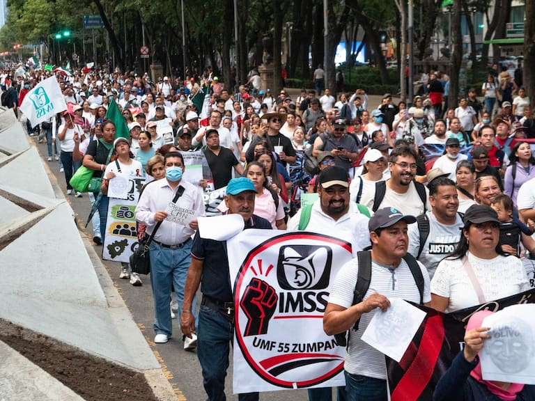 La mega movilización del IMSS partirá del Centro Médico Nacional Siglo XXI y contará con cuatro secciones de la CNTE; la SSC niega un operativo especial en el Zócalo.