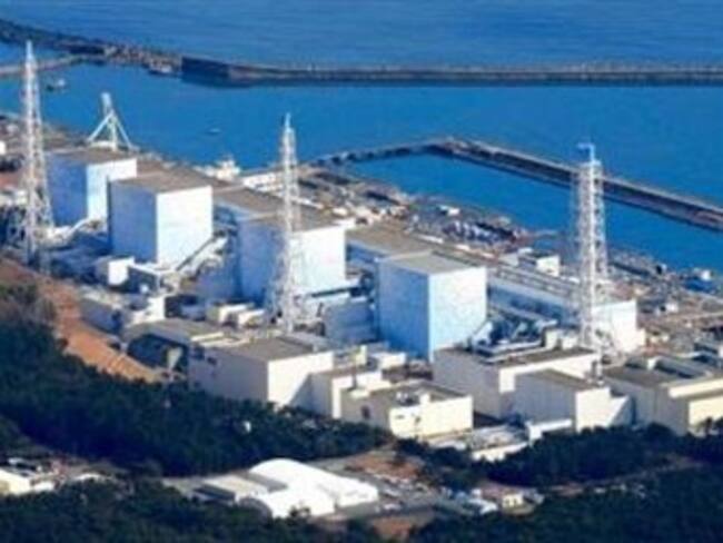 Reportan explosión en central nuclear de Fukushima
