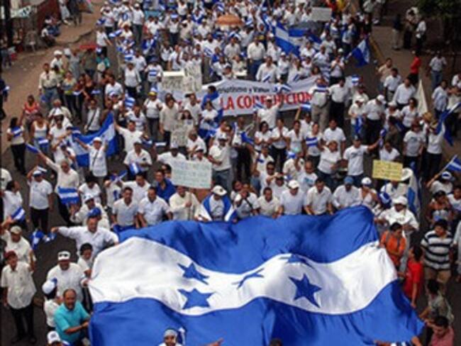 EU envía delegados a Honduras para poner fin a crisis