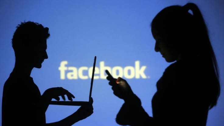 Facebook añade característica para crear un “Curriculum Vitae”