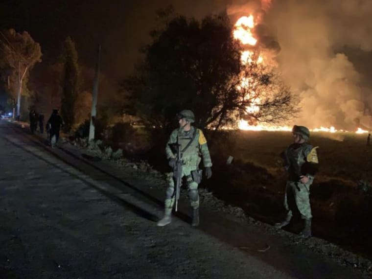 Tlahuelilpan: Sin elementos de seguridad suficientes ni posilbilidad de acordonar el lugar de la explosión