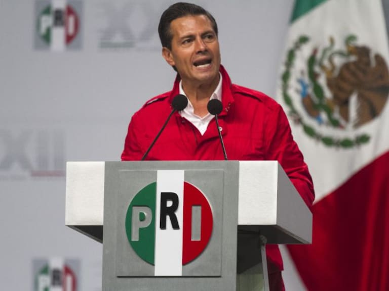 Llama Peña Nieto al priísmo dar “la batalla” para el 2018