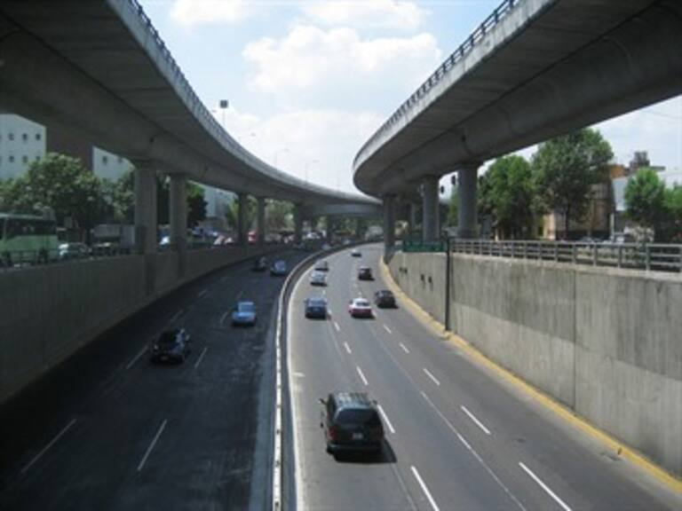 GDF planea segundo piso en Periférico Sur