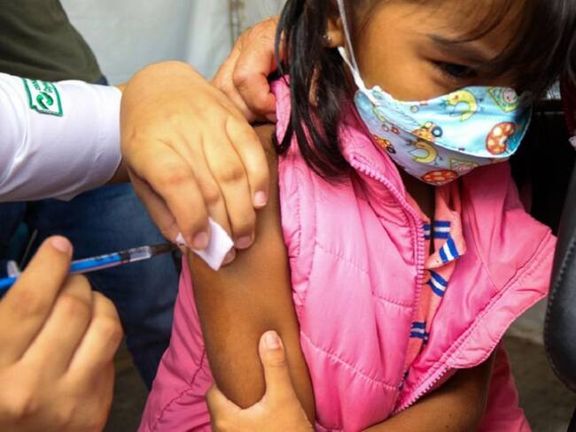 Aplicará CDMX segundas dosis de vacuna contra Covid a niños de 9 y 10 años