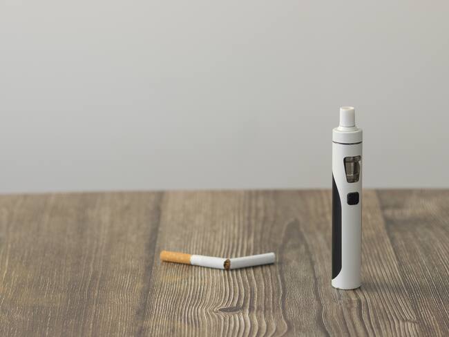 ¿Qué hace más daño a la salud, el cigarro o el vapeador?